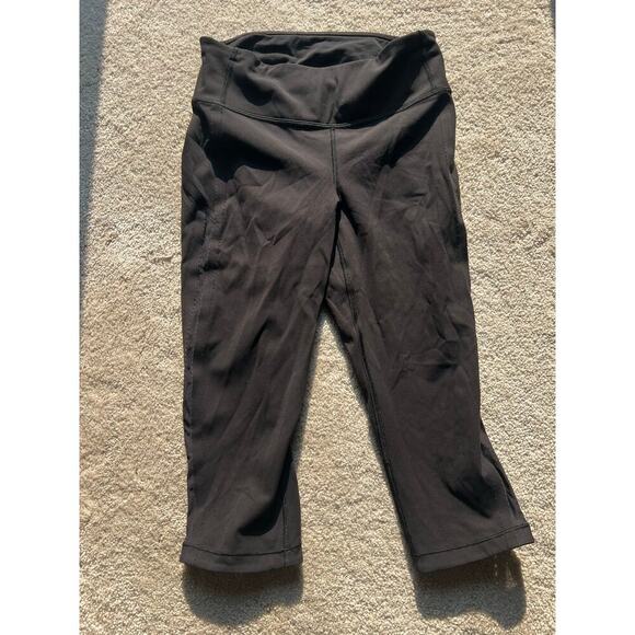 Lululemon 19” Capri - Picture 1 of 6